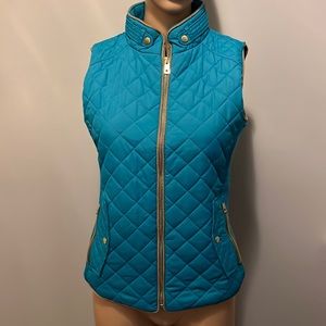 Quilted vest in excellent condition.